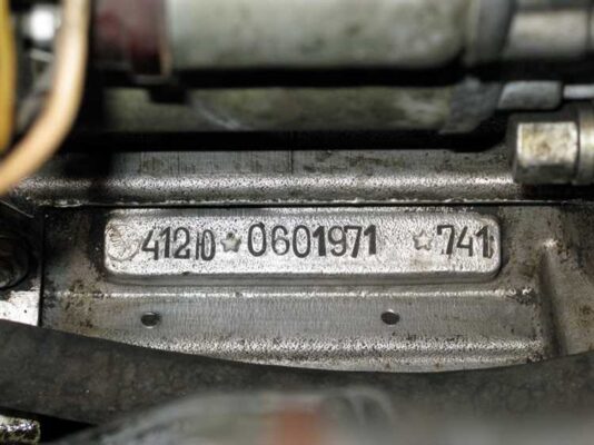 Как найти номер двигателя на Volvo S80 2007 года выпуска